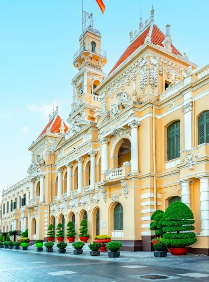 Experience the local vibe from the South to the Central of Vietnam